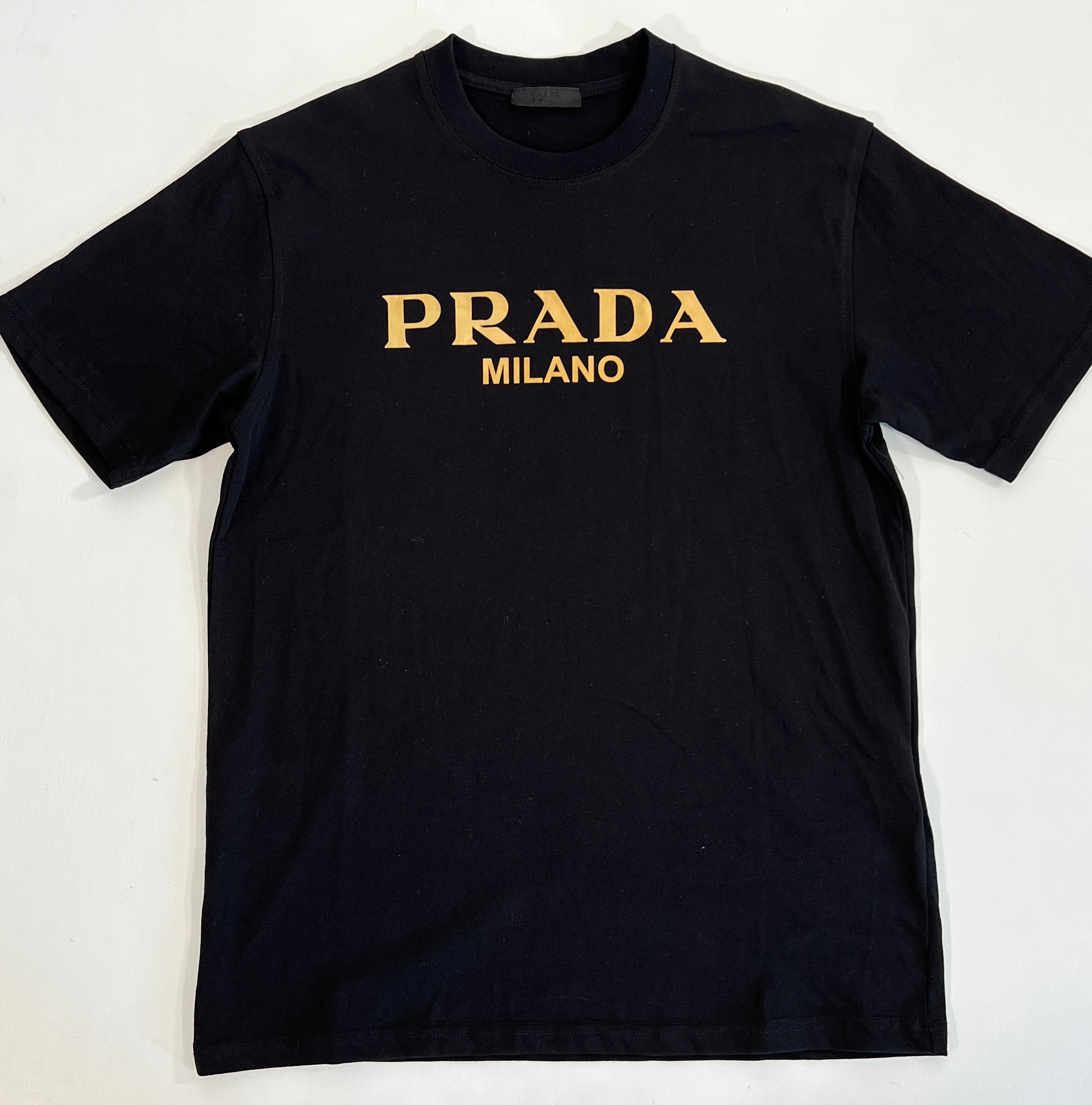 T-shirt vintage Prada nero tg M – Apotheke vintage