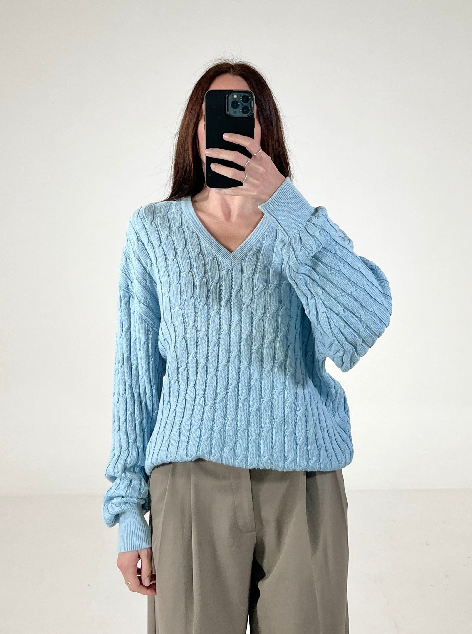 MAGLIA CON MANICHE AMPIE SCOLLO A V CON DETTAGLI IN PIZZO - Foto 8