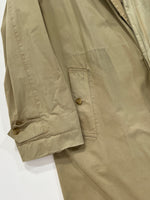 Carica l&#39;immagine nel visualizzatore di Gallery, Trench vintage Burberry beige tg XL
