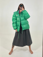 Carica l&#39;immagine nel visualizzatore di Gallery, Giacca vintage Moncler verde tg M/L
