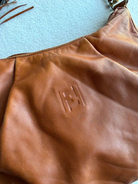 Borsa vintage Fendi in pelle logo a spalla
