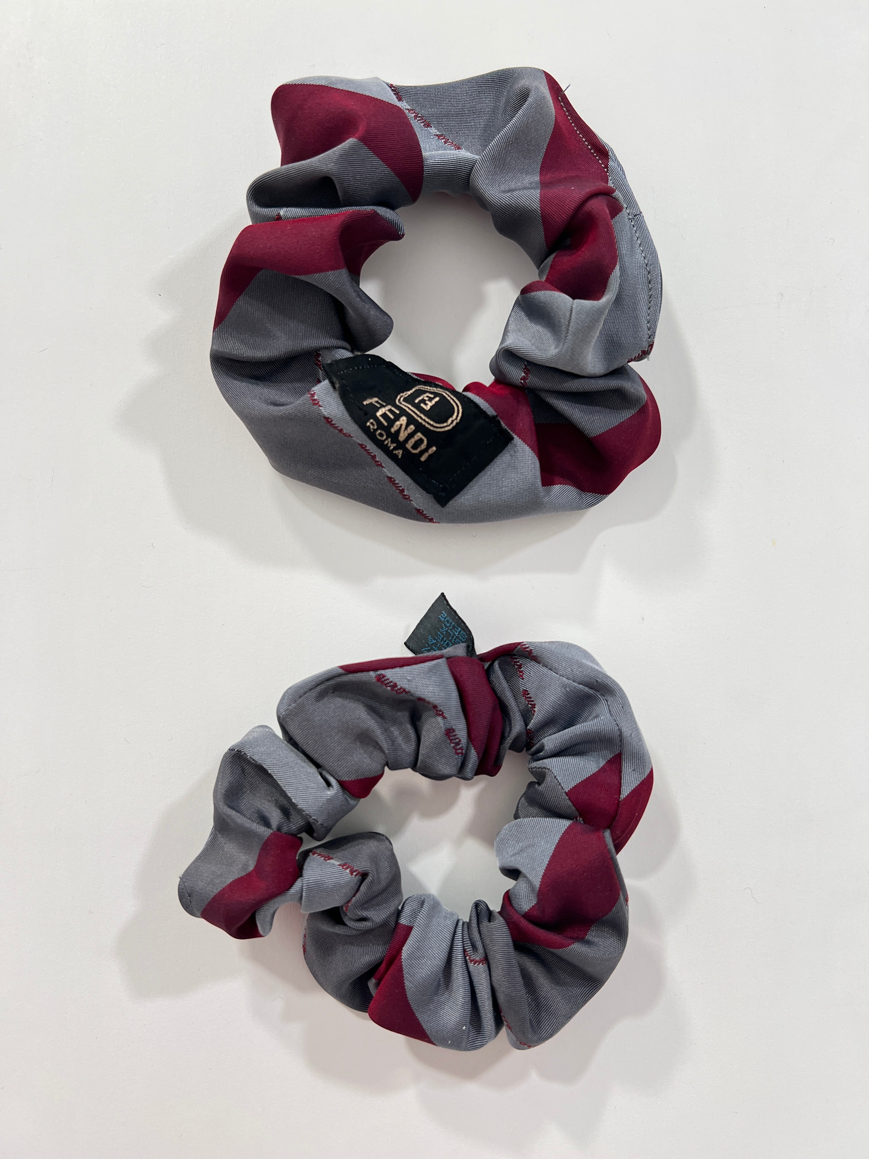 Coppia di Scrunchies vintage Fendi rework