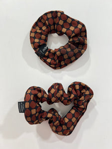 Coppia di Scrunchies vintage YSL rework