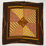 Carica l&#39;immagine nel visualizzatore di Gallery, Foulard vintage Fendi in seta
