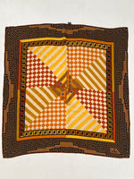 Carica l&#39;immagine nel visualizzatore di Gallery, Foulard vintage Fendi in seta
