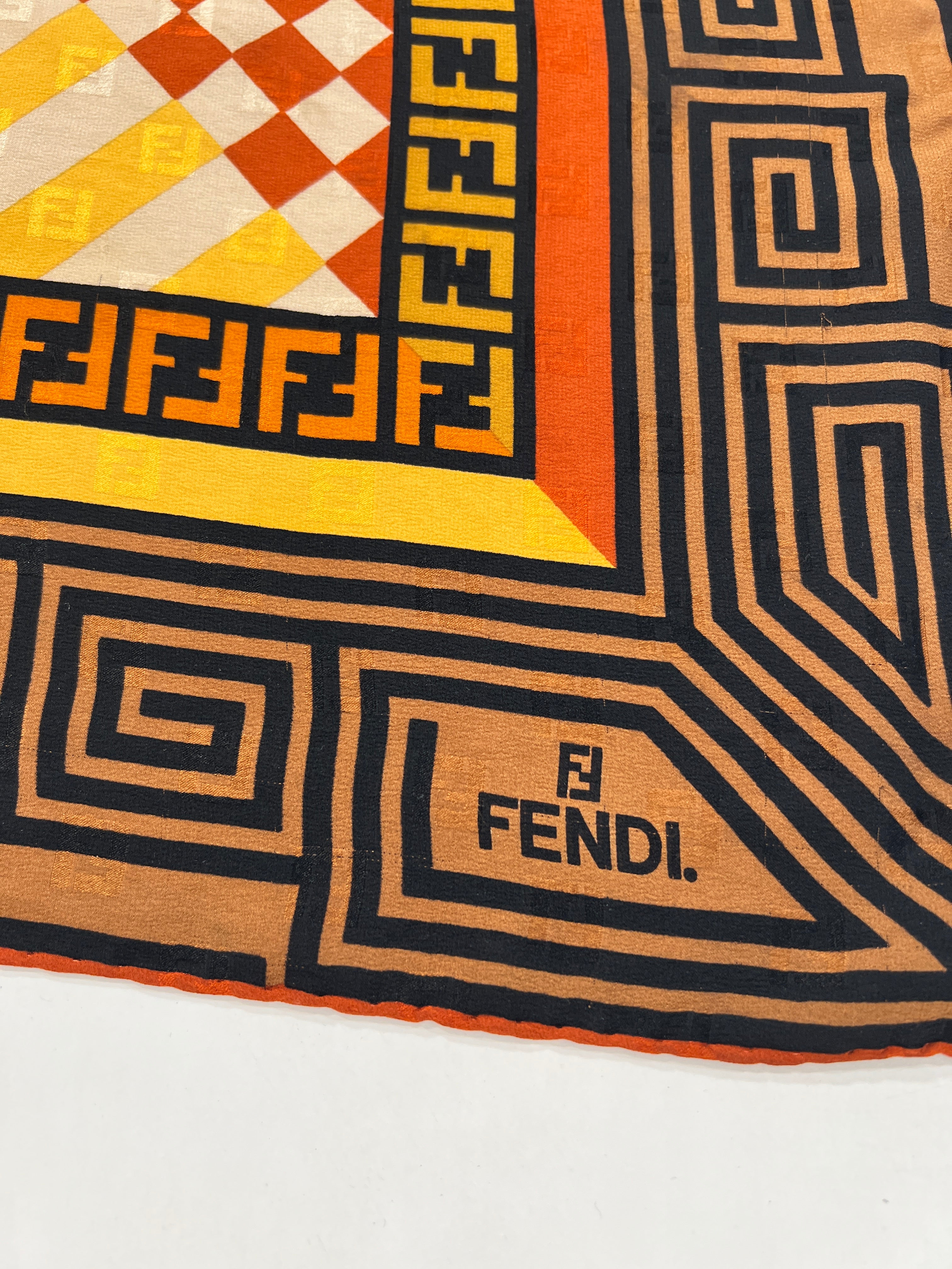 Foulard vintage Fendi in seta