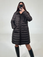 Carica l&#39;immagine nel visualizzatore di Gallery, Giacca vintage Moncler tg M
