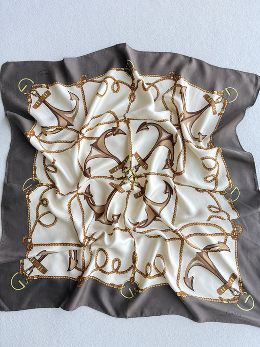 Foulard vintage Gucci in seta