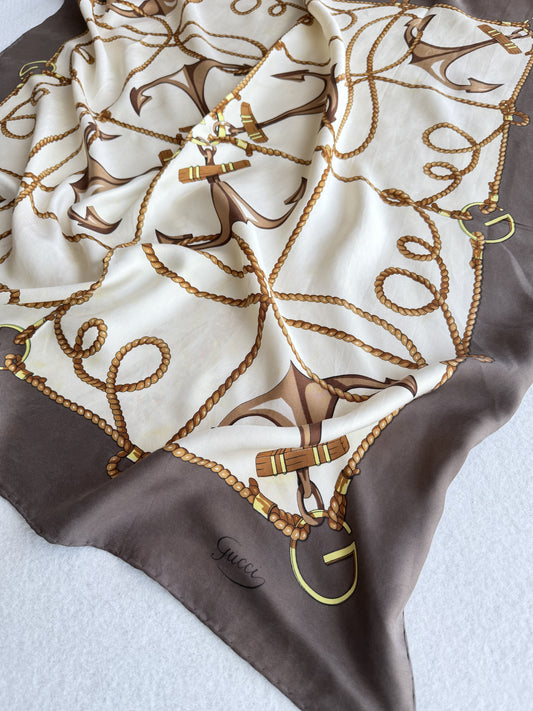 Foulard vintage Gucci in seta