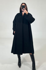 Carica l&#39;immagine nel visualizzatore di Gallery, Cappotto vintage Ferre in lana/cashmere nero tg M
