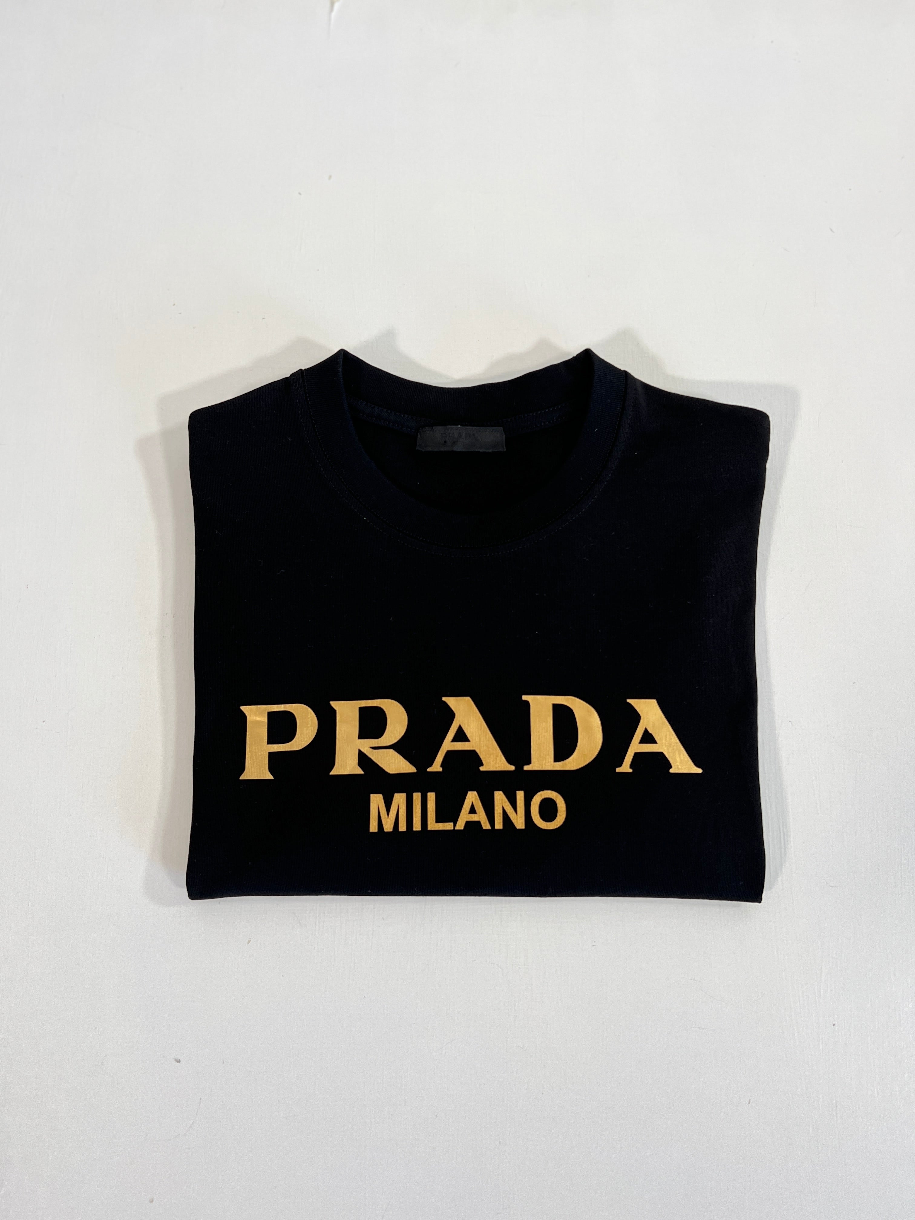 T-shirt vintage Prada nero tg M