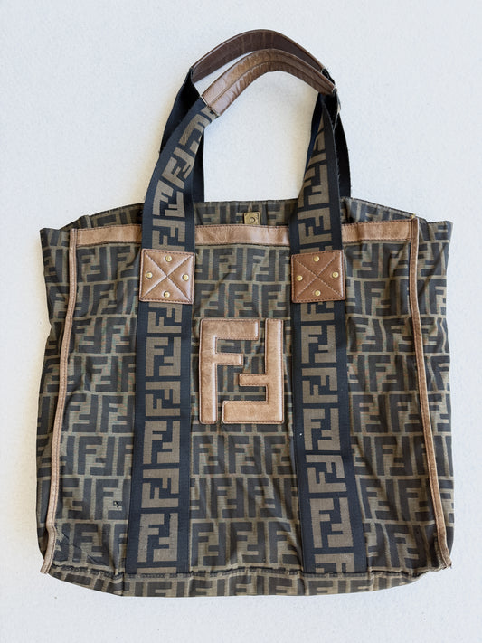 Borsa vintage Fendi monogram a mano