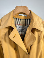 Carica l&#39;immagine nel visualizzatore di Gallery, Trench vintage Burberry cappuccio tg S
