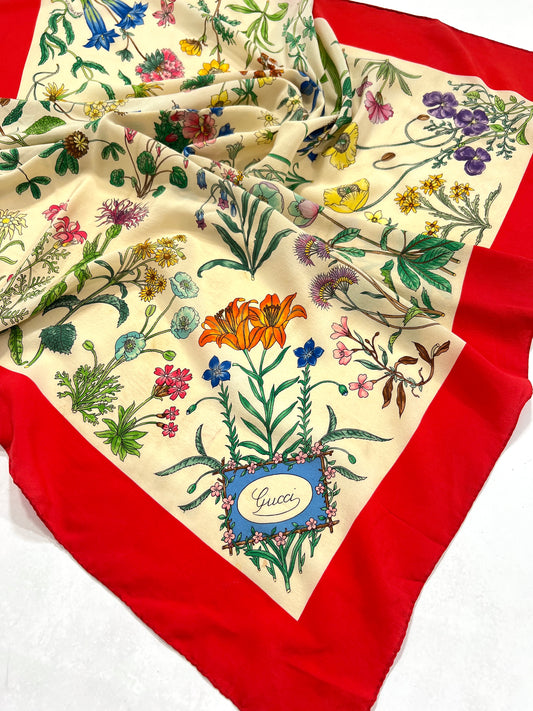 Foulard vintage Gucci in seta