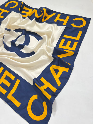 Foulard vintage Chanel in seta