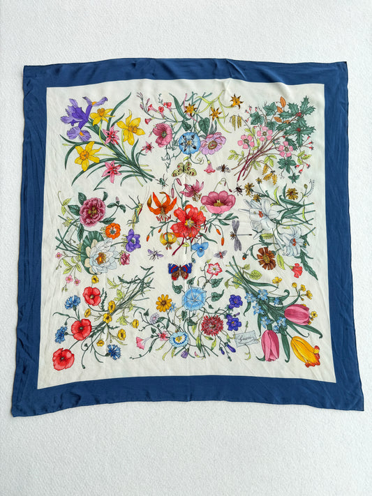 Foulard vintage Gucci in seta