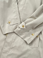 Carica l&#39;immagine nel visualizzatore di Gallery, Trench vintage Burberry beige tg S/M
