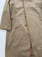 Carica l&#39;immagine nel visualizzatore di Gallery, Trench vintage Burberry biscotto tg M/L
