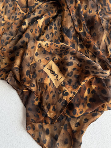 Foulard vintage Yves Saint Laurent in seta