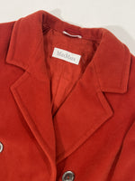 Carica l&#39;immagine nel visualizzatore di Gallery, Cappotto vintage Max Mara lana tg M/L
