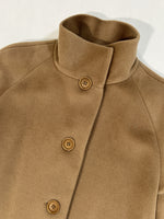 Carica l&#39;immagine nel visualizzatore di Gallery, Cappotto vintage Max Mara cammello tg S/M
