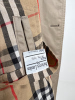 Carica l&#39;immagine nel visualizzatore di Gallery, Trench vintage Burberry biscotto tg L
