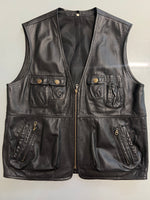 Carica l&#39;immagine nel visualizzatore di Gallery, Gilet vintage in pelle nero tg XL
