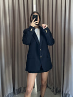 Carica l&#39;immagine nel visualizzatore di Gallery, Blazer vintage Burberry lana tg M/L
