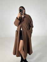 Carica l&#39;immagine nel visualizzatore di Gallery, Cappotto vintage Fendi cashmere tg L
