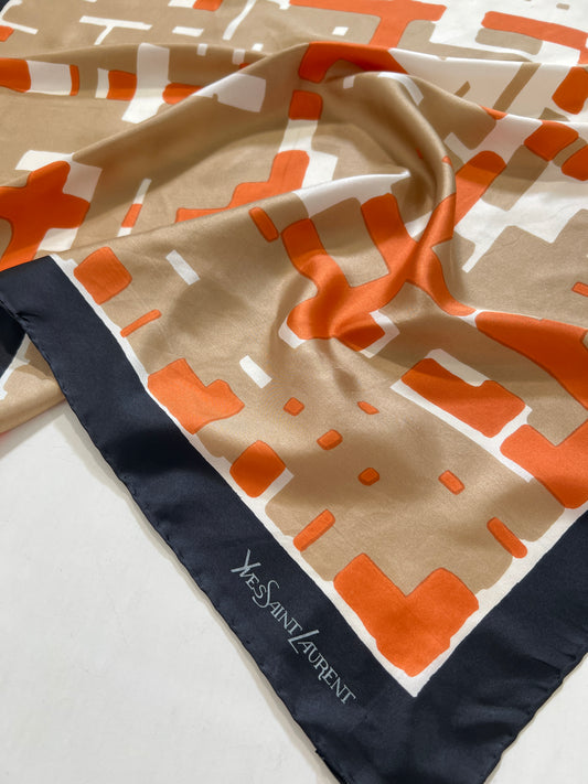 Foulard vintage Yves Saint Laurent in seta