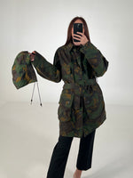 Carica l&#39;immagine nel visualizzatore di Gallery, Giaccone vintage Richmond cerata camouflage tg M
