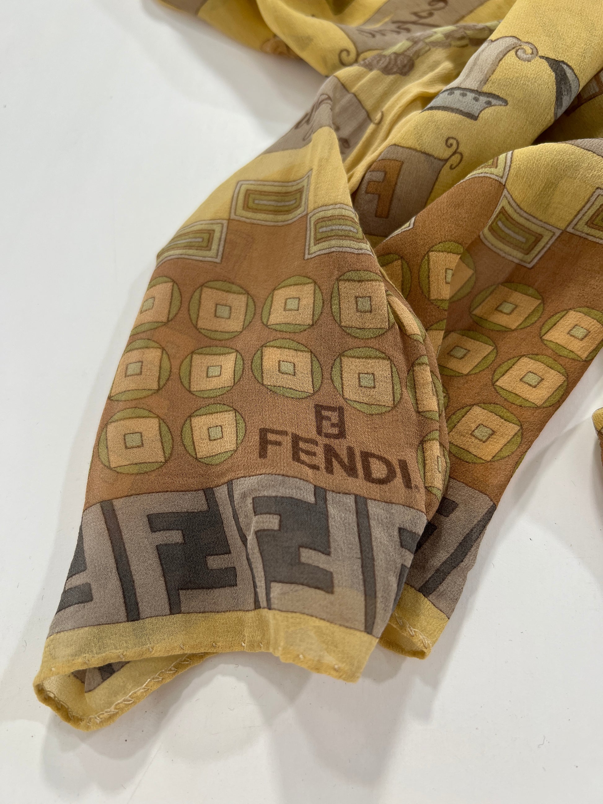Sciarpa Stola Fendi Seta Foulard Vintage Fendi In Seta – Apotheke