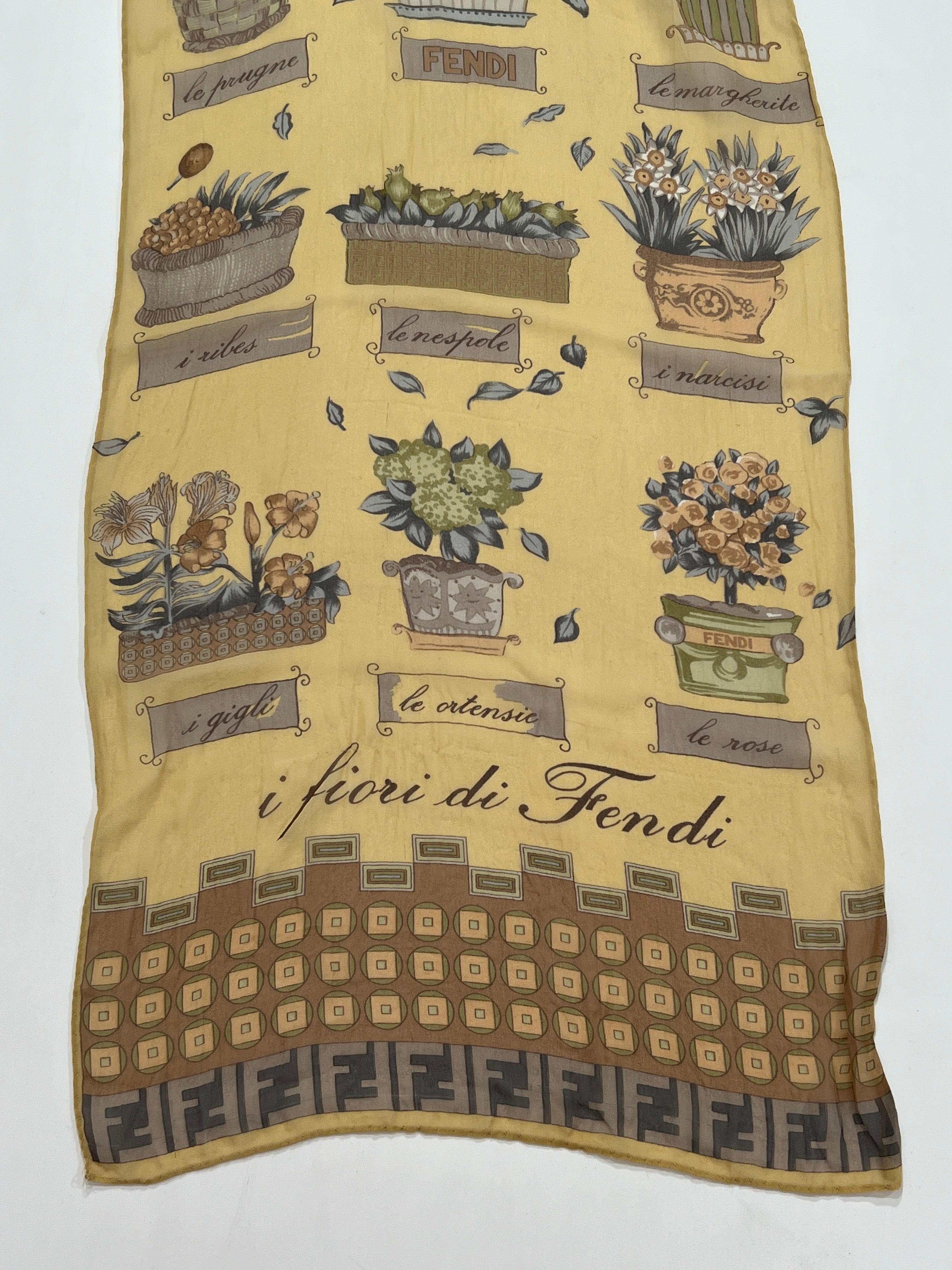 Foulard vintage Fendi in seta