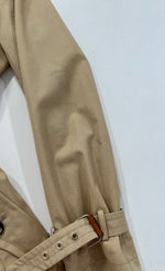 Carica l&#39;immagine nel visualizzatore di Gallery, Trench vintage Max Mara doppiopetto tg S/M
