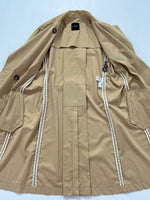 Carica l&#39;immagine nel visualizzatore di Gallery, Trench vintage Max Mara doppiopetto tg S/M
