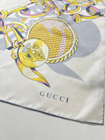 Carica l&#39;immagine nel visualizzatore di Gallery, Foulard vintage Gucci in seta
