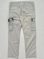 Carica l&#39;immagine nel visualizzatore di Gallery, Pantaloni vintage Stone Island bianco tg 50
