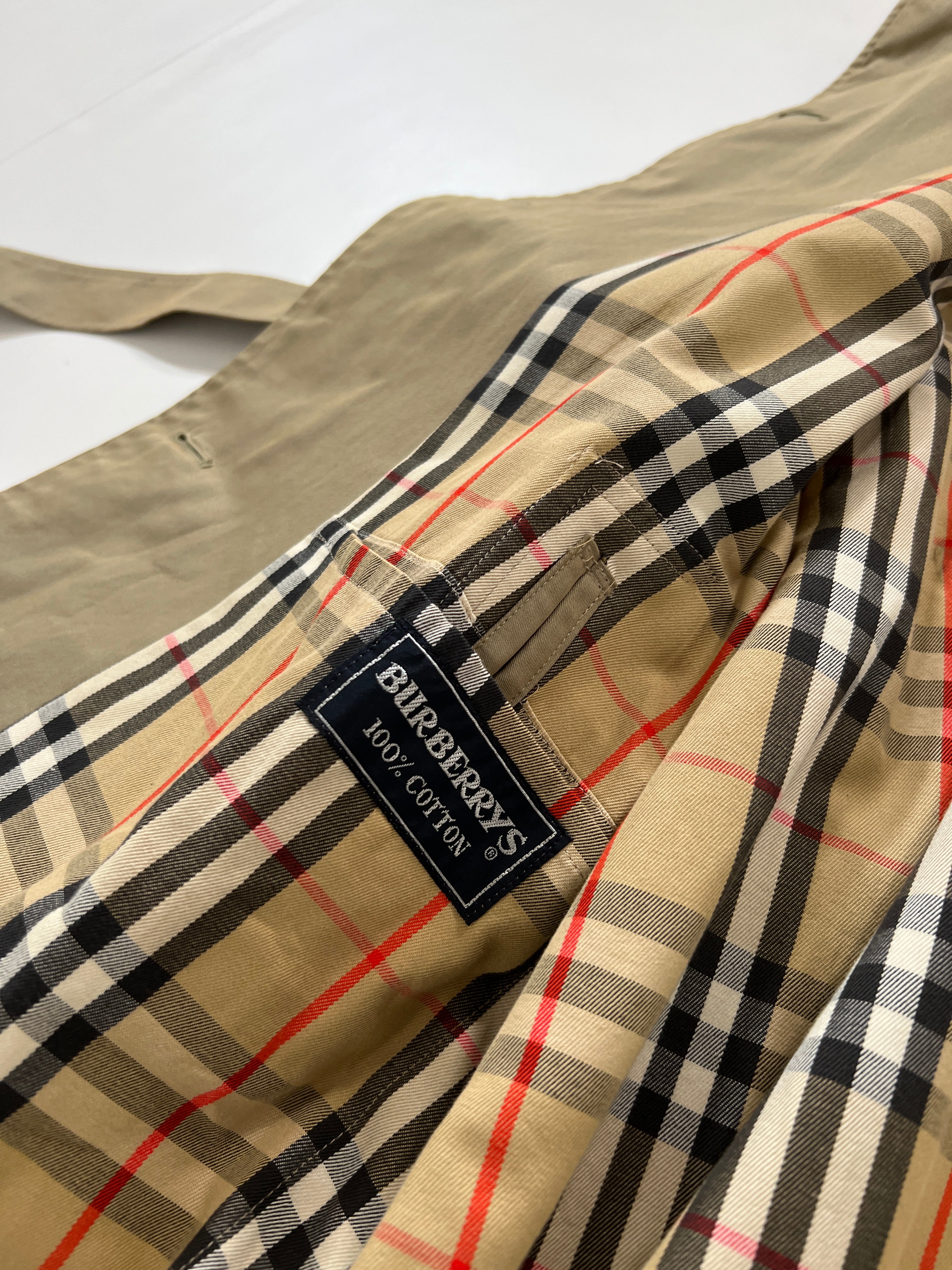 Trench vintage Burberry con cinta tg L