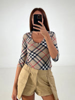 Carica l&#39;immagine nel visualizzatore di Gallery, T-shirt vintage Burberry tartan tg XS
