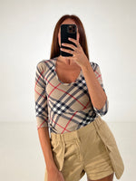 Carica l&#39;immagine nel visualizzatore di Gallery, T-shirt vintage Burberry tartan tg XS
