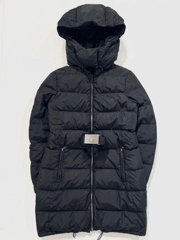 Piumino vintage Prada nero con cintura e cappuccio tg 42