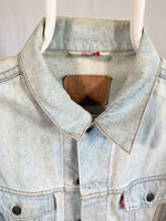 Carica l&#39;immagine nel visualizzatore di Gallery, Giacca vintage Levi&#39;s in denim tg M
