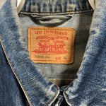 Carica l&#39;immagine nel visualizzatore di Gallery, Giacca jeans vintage Levi&#39;s tg XL
