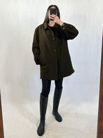 Carica l&#39;immagine nel visualizzatore di Gallery, Cappotto vintage Burberry verde lana tg XL
