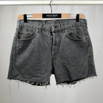 Carica l&#39;immagine nel visualizzatore di Gallery, Shorts Levi&#39;s jeans vintage tg 32
