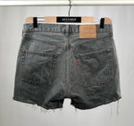 Carica l&#39;immagine nel visualizzatore di Gallery, Shorts Levi&#39;s jeans vintage tg 32
