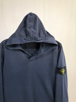 Carica l&#39;immagine nel visualizzatore di Gallery, Maglia vintage Stone Island con cappuccio tg M
